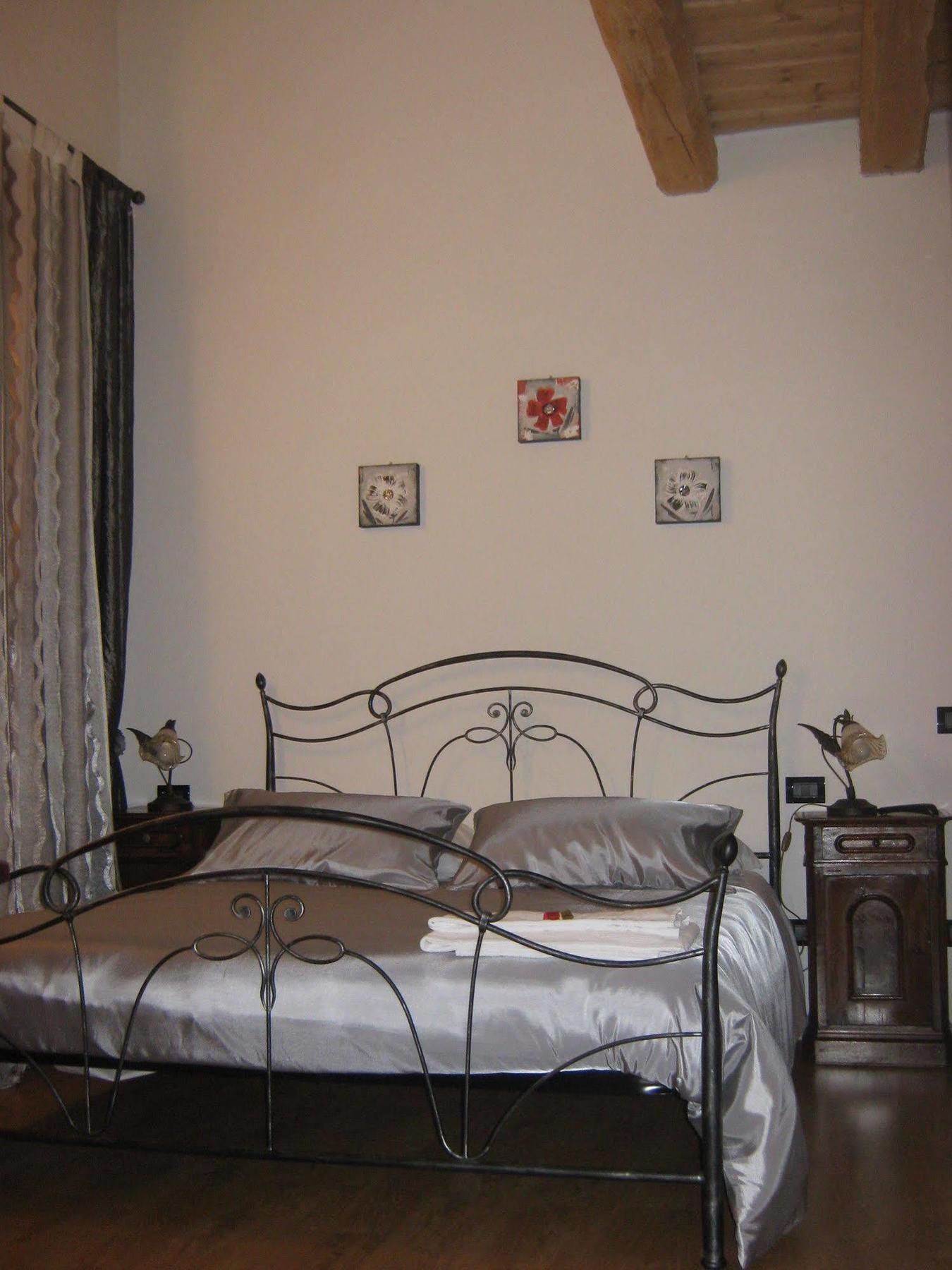 Borghetto Airport/Hospital Bed and Breakfast Bergamo Buitenkant foto