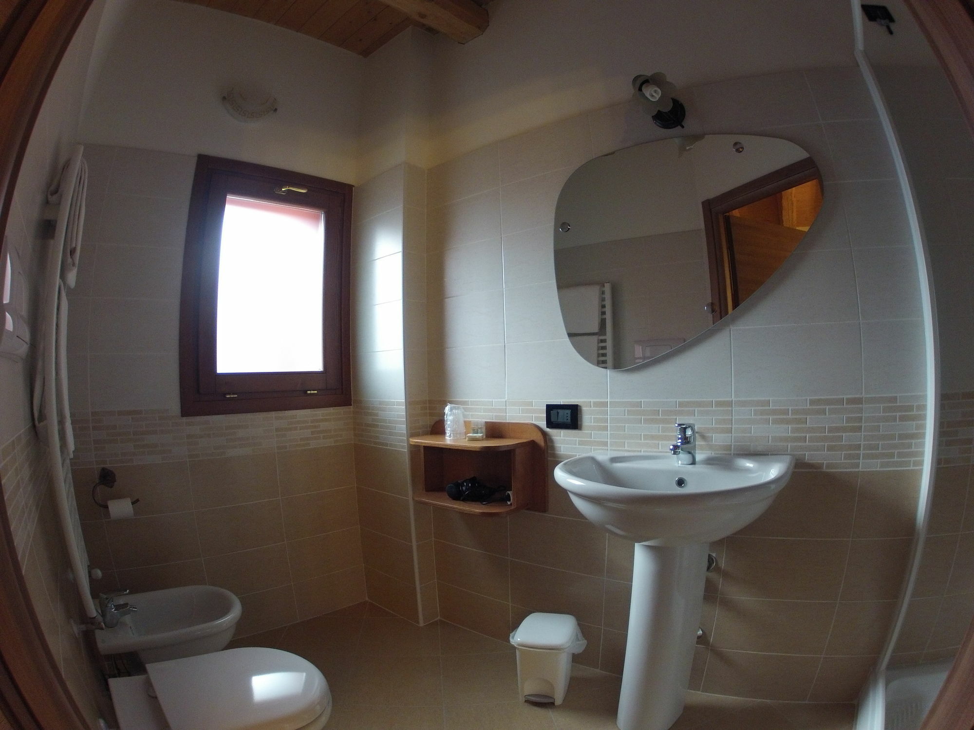 Borghetto Airport/Hospital Bed and Breakfast Bergamo Buitenkant foto